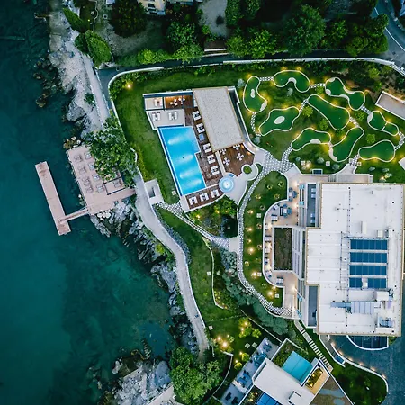 Ikador Luxury Boutique & Hotel 5*