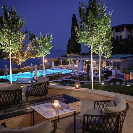 Ikador Luxury Boutique & 5*