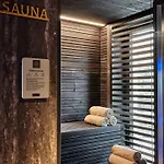 Ikador Luxury Boutique & فندق أوباتيا