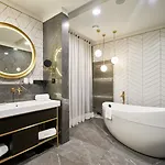 فندق Ikador Luxury Boutique &