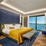 Ikador Luxury Boutique &