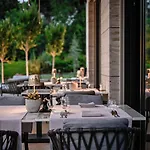 فندق Ikador Luxury Boutique & أوباتيا