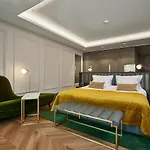 فندق Ikador Luxury Boutique & 5*