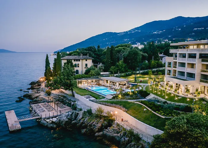 Ikador Luxury Boutique &