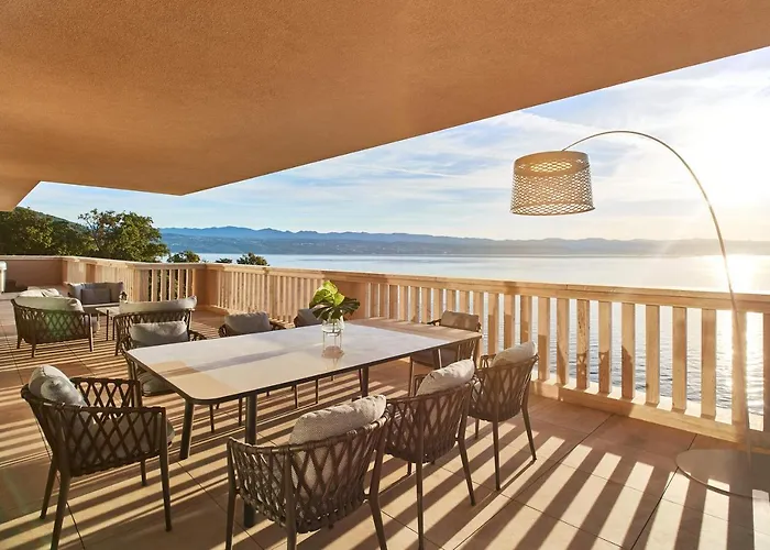 Ikador Luxury Boutique & 5*